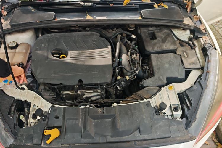 Used Ford Focus 2017 1.5T CTCC White and Black Limited Edition Engine Bay