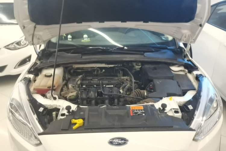 Used Ford Focus 2017 Sedan 1.6L Automatic Fashion Edition Smart Drive Version Engine Bay