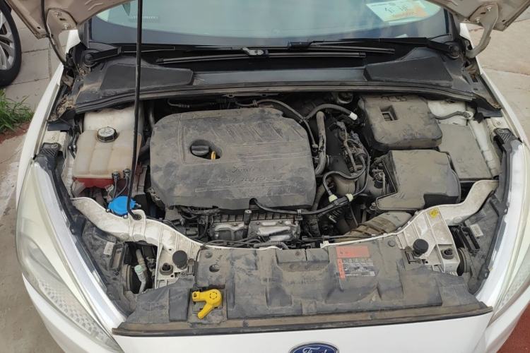 Used Ford Focus 2017 Hatchback EcoBoost 180 Automatic Elite Model Engine Bay