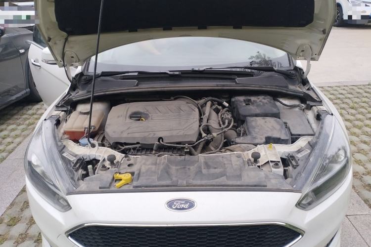 Used Ford Focus 2017 Hatchback EcoBoost 180 Automatic Sport Model Engine Bay