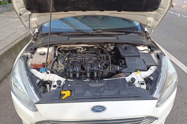 Used Ford Focus 2017 Sedan 1.6L Automatic Fashion Edition Smart Drive Version Engine Bay