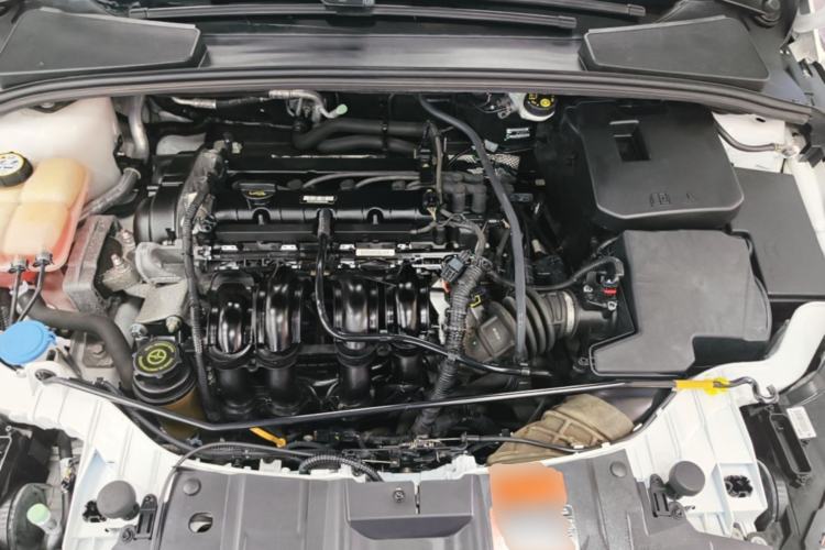 Used Ford Focus 2017 Hatchback 1.6L Automatic Comfort Plus SmartDrive Edition Engine Bay