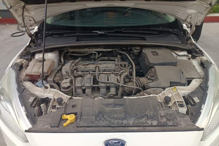 Used Ford Focus 2017 Sedan 1.6L Manual Comfort Plus SmartDrive Edition Engine Bay
