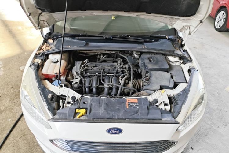 Used Ford Focus 2017 Sedan 1.6L Automatic Comfort Plus SmartDrive Edition Engine Bay
