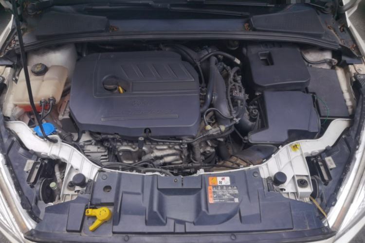 Used Ford Focus 2017 Hatchback EcoBoost 180 Automatic Elite Model Engine Bay