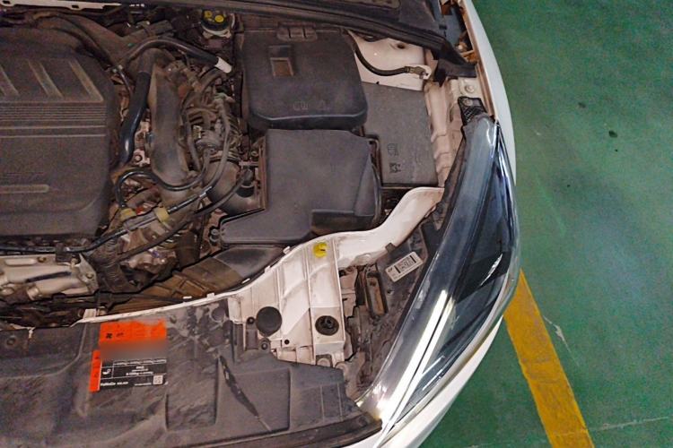 Used Ford Focus 2017 Hatchback EcoBoost 180 Automatic Sport Model Engine Bay Left