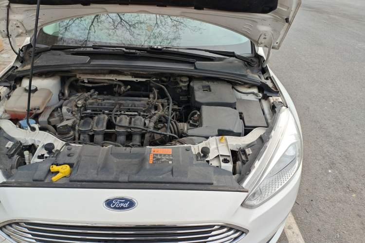 Used Ford Focus 2017 Sedan 1.6L Automatic Comfort Plus SmartDrive Edition Engine Bay Left