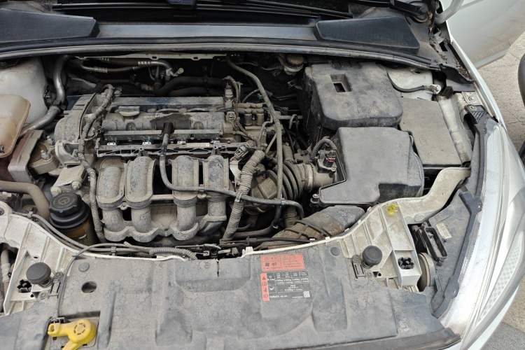 Used Ford Focus 2017 Sedan 1.6L Automatic Comfort Plus SmartDrive Edition Engine Bay Left