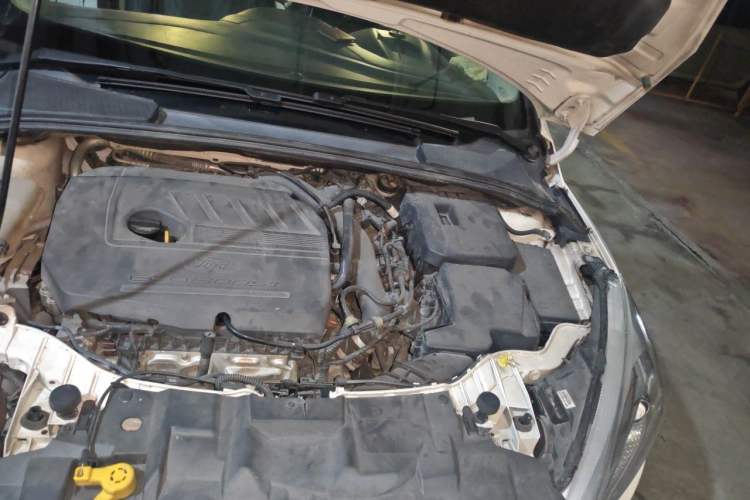Used Ford Focus 2017 Sedan EcoBoost 180 Automatic Elite Model Engine Bay Left