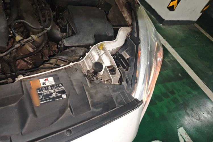 Used Ford Focus 2017 1.5T CTCC White and Black Limited Edition Engine Bay Left