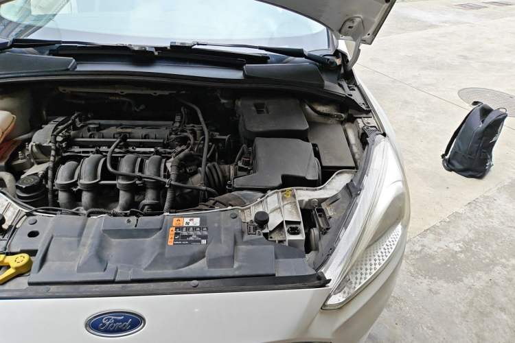 Used Ford Focus 2017 Hatchback 1.6L Automatic Fashion Edition Smart Drive Version Engine Bay Left