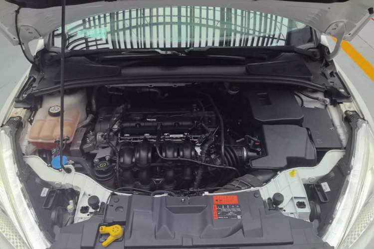 Used Ford Focus 2017 Hatchback 1.6L Automatic Comfort Plus SmartDrive Edition Engine Bay