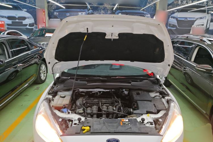 Used Ford Focus 2017 Sedan 1.6L Automatic Comfort Plus SmartDrive Edition Engine Bay