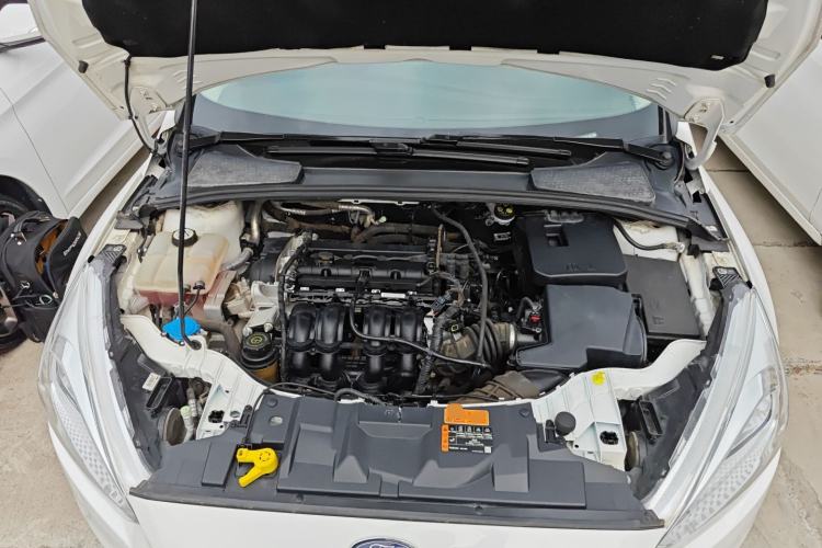 Used Ford Focus 2017 Hatchback 1.6L Automatic Comfort Plus SmartDrive Edition Engine Bay