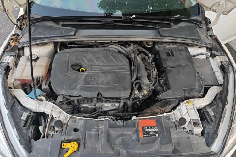 Used Ford Focus 2017 Sedan EcoBoost 180 Automatic Elite Model Engine Bay