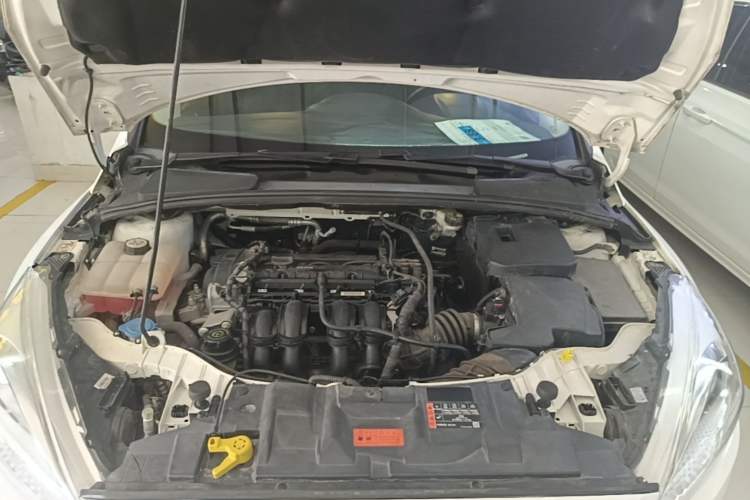 Used Ford Focus 2017 Hatchback 1.6L Automatic Fashion Edition Smart Drive Version Engine Bay