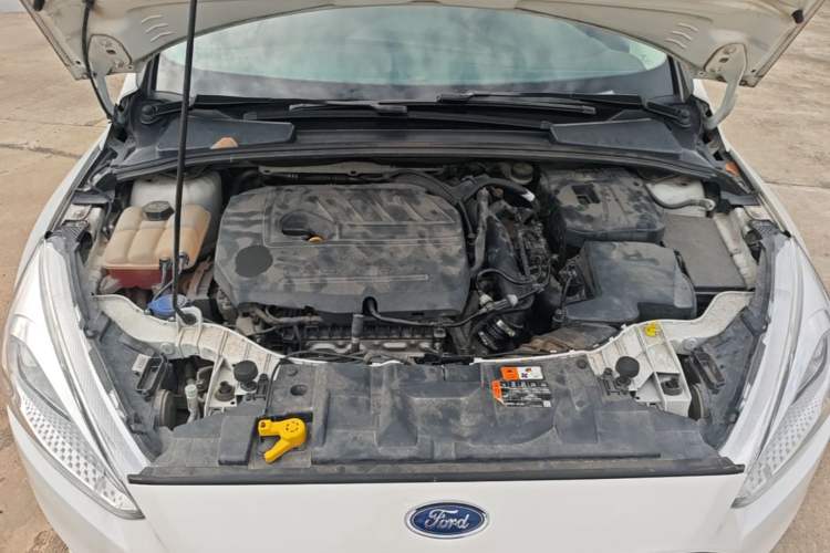 Used Ford Focus 2017 1.5T CTCC White and Black Limited Edition Engine Bay