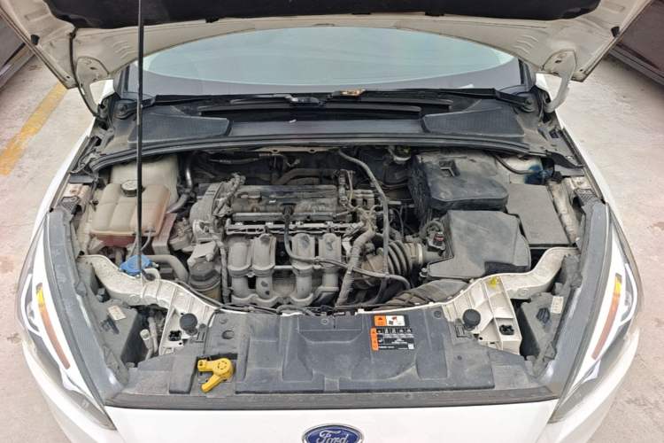 Used Ford Focus 2017 Sedan 1.6L Automatic Fashion Edition Smart Drive Version Engine Bay