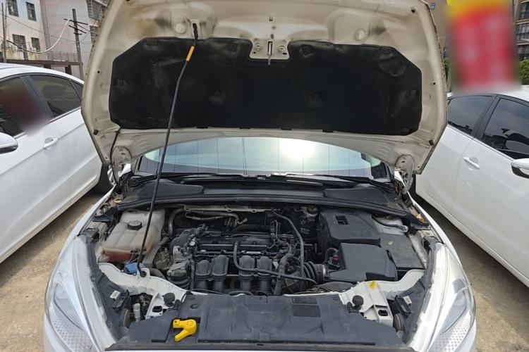 Used Ford Focus 2017 Hatchback 1.6L Automatic Comfort Plus SmartDrive Edition Engine Bay