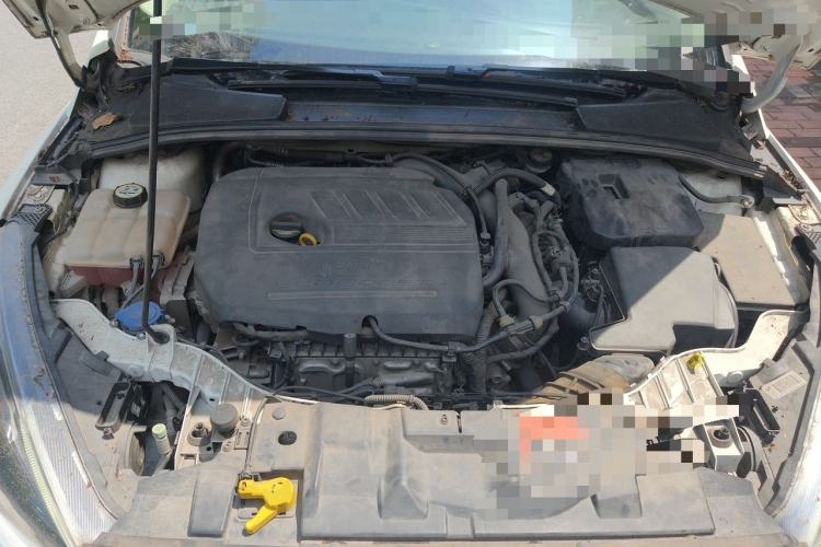 Used Ford Focus 2017 Hatchback EcoBoost 180 Automatic Sport Model Engine Bay