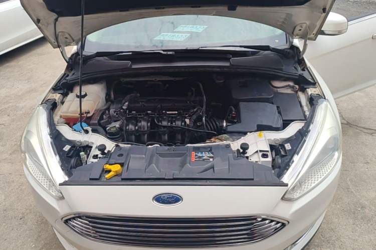 Used Ford Focus 2017 Sedan 1.6L Automatic Fashion Edition Smart Drive Version Engine Bay