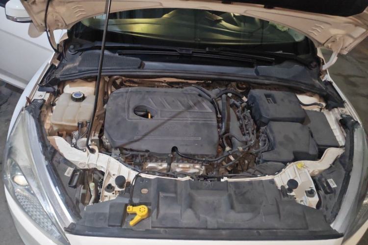 Used Ford Focus 2017 Sedan EcoBoost 180 Automatic Elite Model Engine Bay