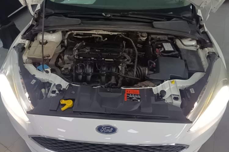 Used Ford Focus 2017 Hatchback 1.6L Automatic Comfort Plus SmartDrive Edition Engine Bay