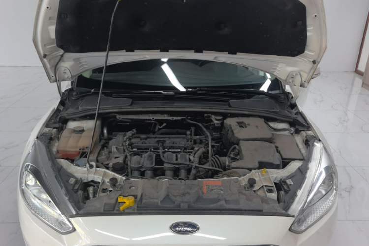 Used Ford Focus 2017 Hatchback 1.6L Automatic Comfort Plus SmartDrive Edition Engine Bay