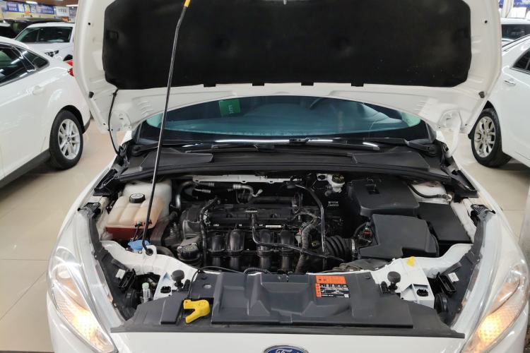 Used Ford Focus 2017 Hatchback 1.6L Automatic Comfort Plus SmartDrive Edition Engine Bay