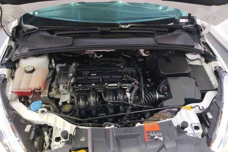Used Ford Focus 2017 Hatchback 1.6L Automatic Fashion Edition Smart Drive Version Engine Bay