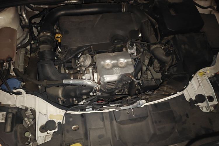 Used Ford Focus 2017 Sedan EcoBoost 125 Automatic Supreme Style SmartDrive Edition Engine Bay