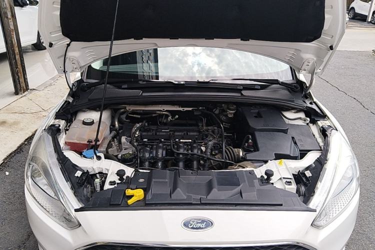 Used Ford Focus 2017 Hatchback 1.6L Automatic Comfort Plus SmartDrive Edition Engine Bay