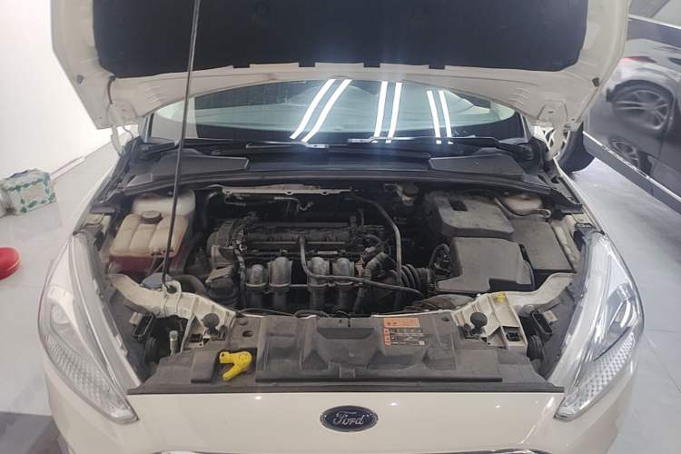 Used Ford Focus 2017 Hatchback 1.6L Automatic Fashion Edition Smart Drive Version Engine Bay