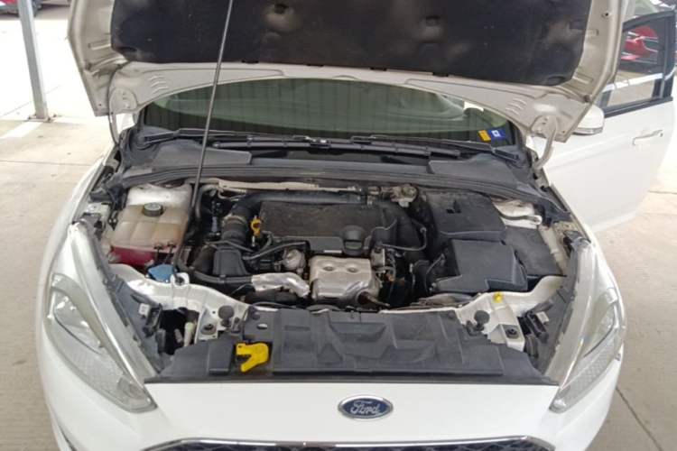 Used Ford Focus 2017 Hatchback EcoBoost 125 Automatic - Ultra-Powerful Style Edition with Smart Drive Features Engine Bay