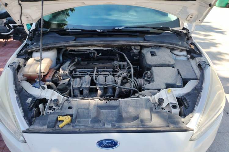 Used Ford Focus 2017 Sedan 1.6L Automatic Comfort Plus SmartDrive Edition Engine Bay