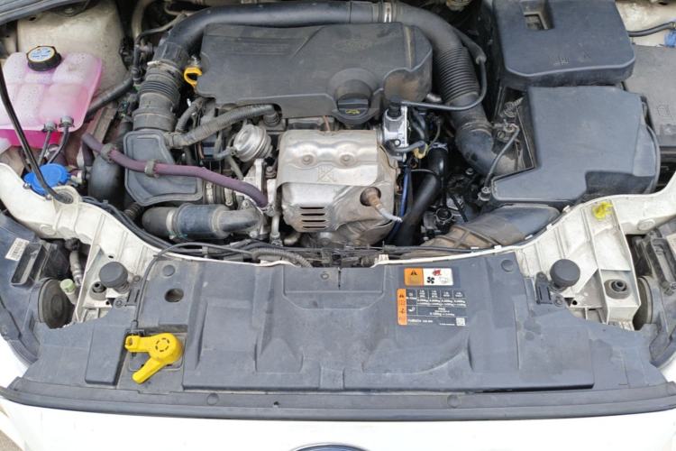 Used Ford Focus 2017 Sedan EcoBoost 125 Automatic Supreme Style SmartDrive Edition Engine Bay