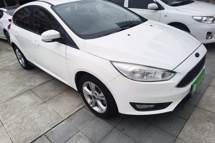 Used Ford Focus 2017 Hatchback 1.6L Automatic Comfort Plus SmartDrive Edition Exterior 1