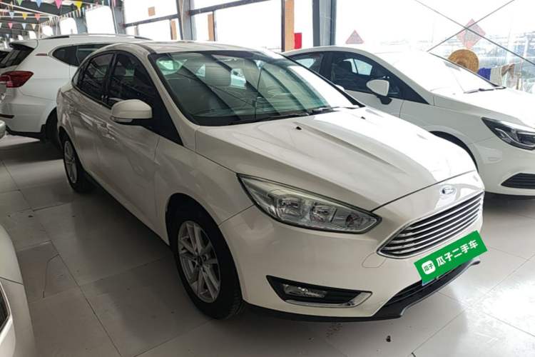 Used Ford Focus 2017 Sedan 1.6L Manual Fashion Edition Smart Drive Version Exterior 1