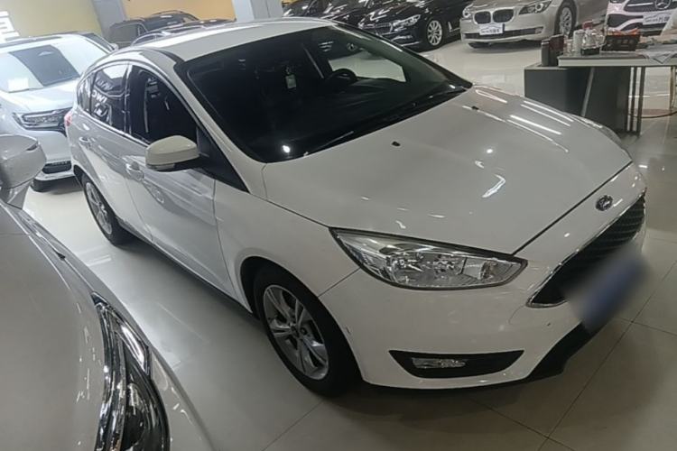 Used Ford Focus 2017 Hatchback 1.6L Automatic Comfort Plus SmartDrive Edition Exterior 1