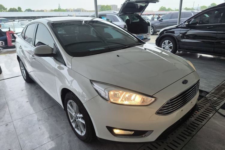Used Ford Focus 2017 Sedan 1.6L Automatic Fashion Edition Smart Drive Version Exterior 1