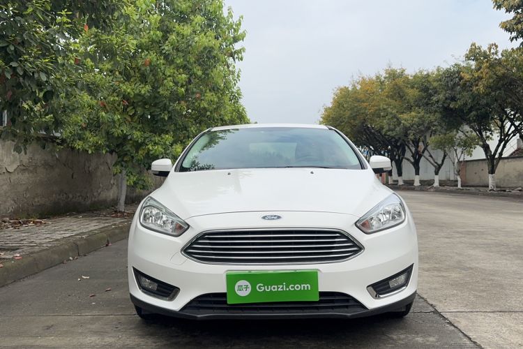 Used Ford Focus 2017 Sedan EcoBoost 180 Automatic Elite Model Exterior 1