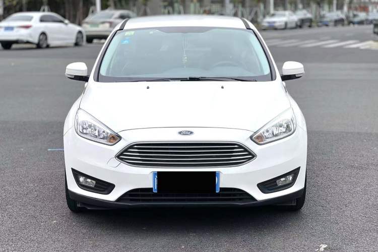 Used Ford Focus 2017 Sedan 1.6L Automatic Comfort Plus SmartDrive Edition Exterior 1