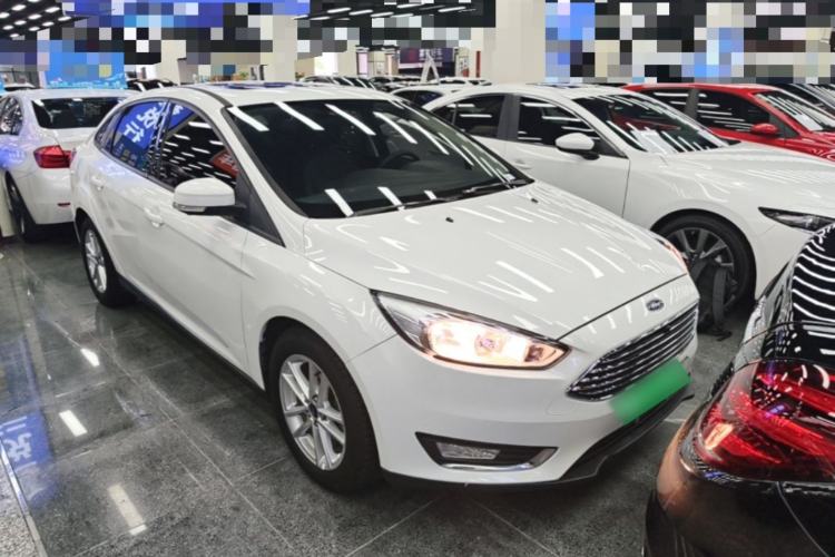 Used Ford Focus 2017 Sedan 1.6L Automatic Fashion Edition Smart Drive Version Exterior 1