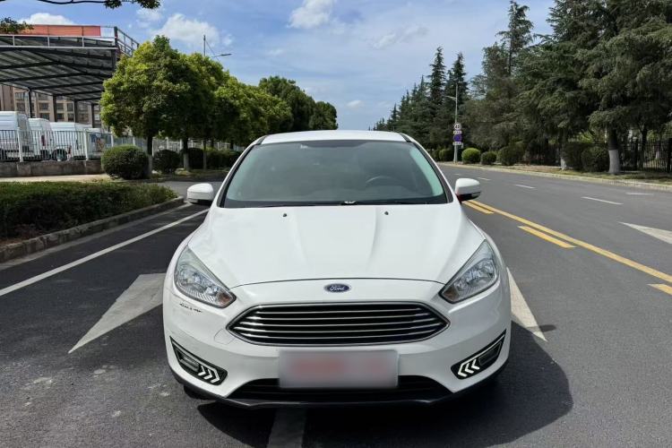 Used Ford Focus 2017 Hatchback 1.6L Automatic Comfort Plus SmartDrive Edition Exterior 1