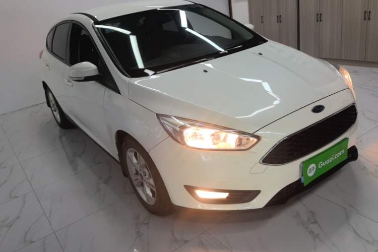Used Ford Focus 2017 Hatchback 1.6L Automatic Comfort Plus SmartDrive Edition Exterior 1