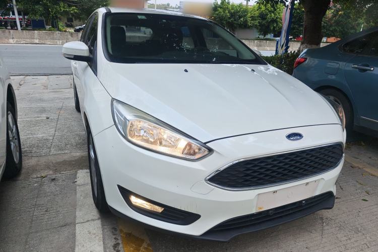Used Ford Focus 2017 Hatchback 1.6L Automatic Comfort Plus SmartDrive Edition Exterior 1