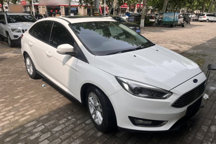 Used Ford Focus 2017 Sedan 1.6L Automatic Fashion Edition Smart Drive Version Exterior 11