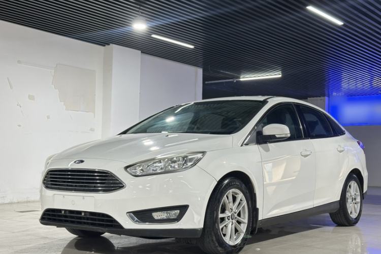Used Ford Focus 2017 Sedan 1.6L Automatic Fashion Edition Smart Drive Version Exterior 12