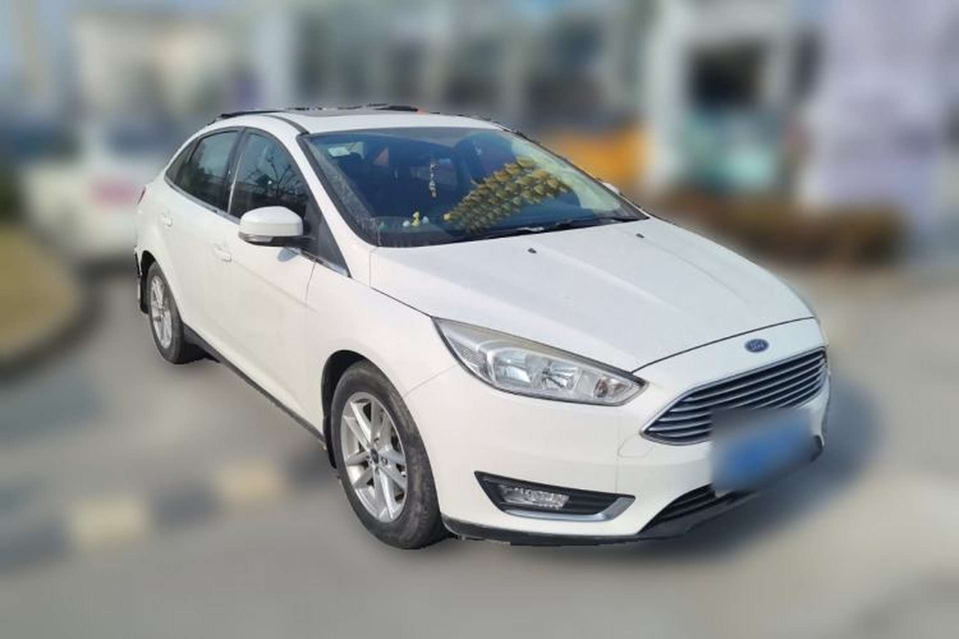 Used Ford Focus 2017 Sedan 1.6L Automatic Fashion Edition Smart Drive Version Exterior 2