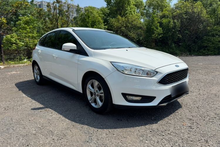 Used Ford Focus 2017 Hatchback 1.6L Automatic Comfort Plus SmartDrive Edition Exterior 2